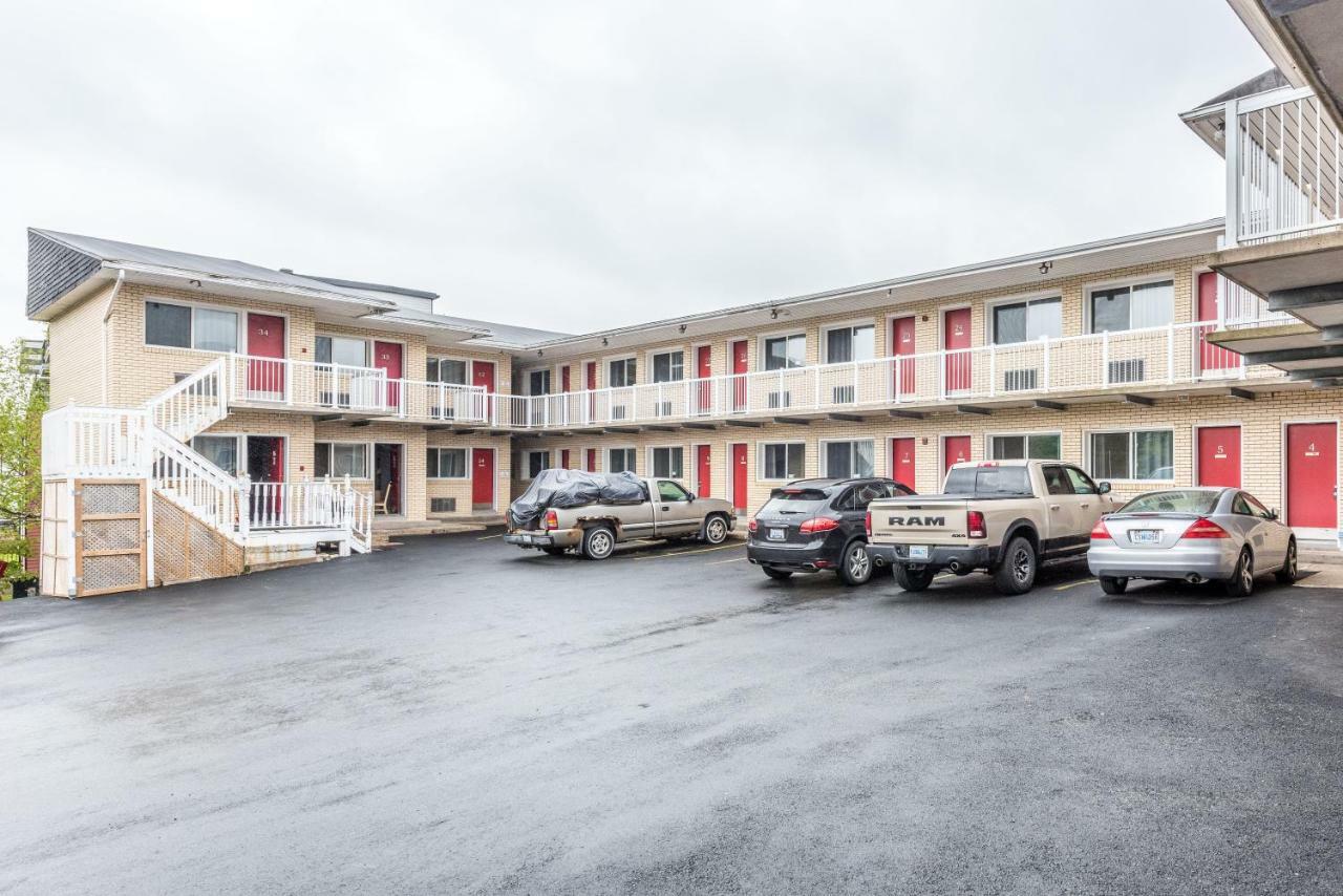Lake City Motel Dartmouth Esterno foto